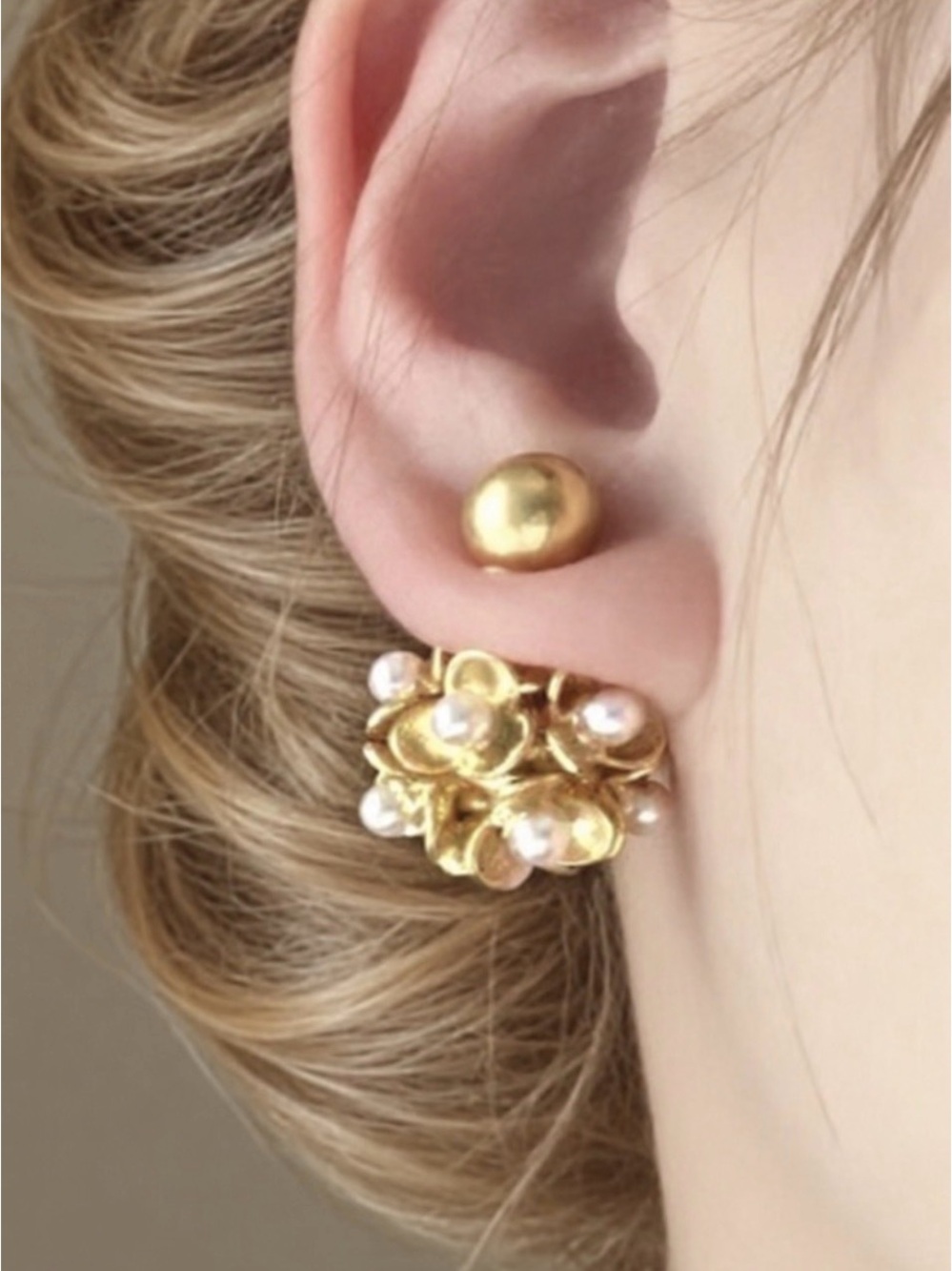 Gold Floral Cluster Pearl Stud Earrings - Women Jewelry